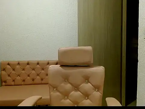 Fox Alexandra online show from 01-07-26, 01:43