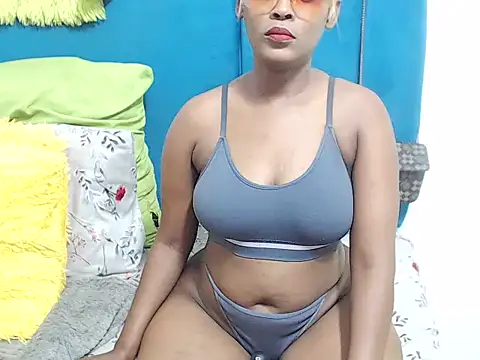 CurvyBabe36 online show from 04-02-26, 03:19