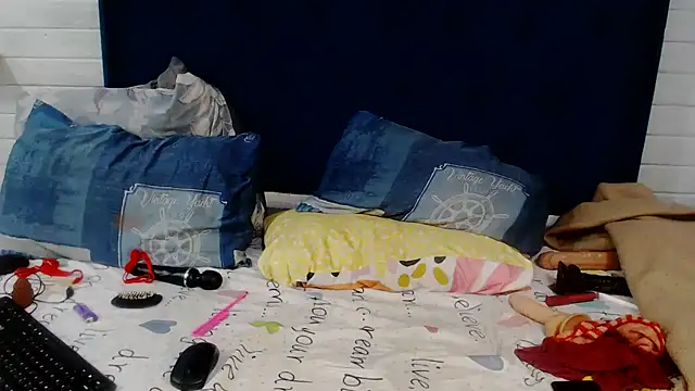 DarkCherryx online show from 02-09-26, 06:06