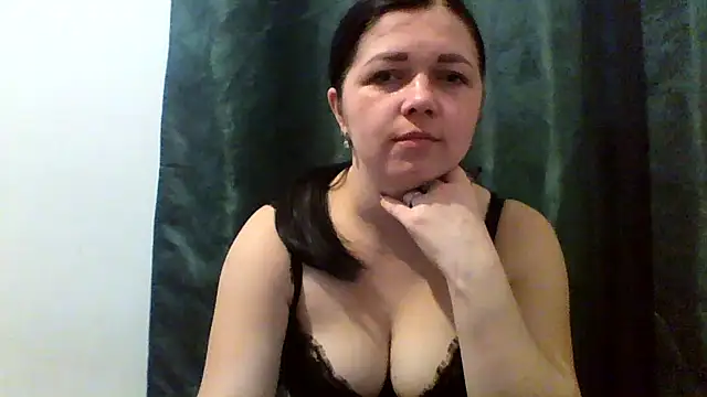 Vitalina282128 online show from 03-13-26, 01:38