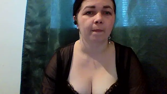 Vitalina282128 online show from 05-18-26, 09:14