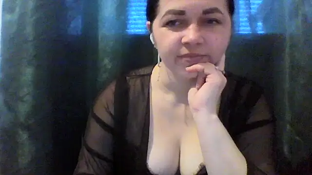 Vitalina282128 online show from 04-28-26, 06:40