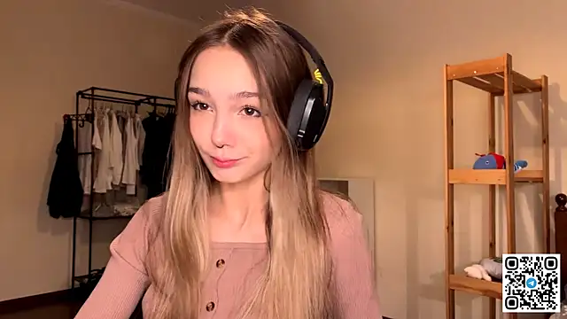 HoaPatton online show from 11-28-25, 11:32