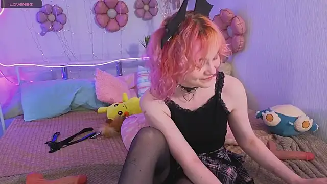Awawrin online show from 05-26-26, 09:02
