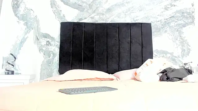 lilithDraven  online show from 03-13-26, 04:39