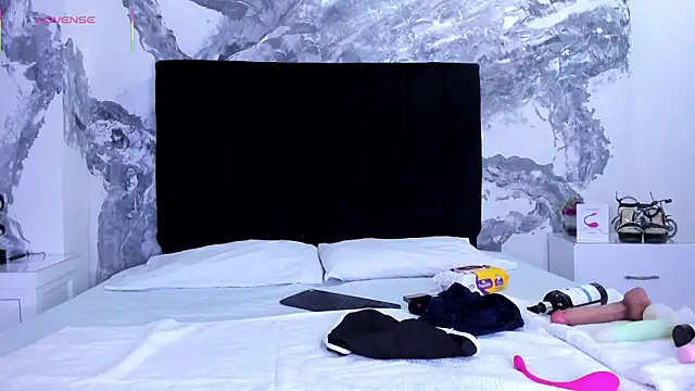 lilithDraven  online show from 03-05-26, 04:09