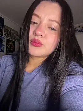 Snapshot of Just_danna chatting on 06-19-26, 05:46 Just danna online show from 06-19-26, 05:46