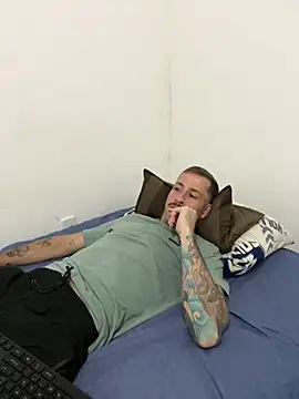 Lucasjandre online show from 11-29-25, 12:22