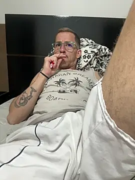 Lucasjandre online show from 04-09-26, 12:34