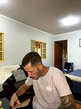 Lucasjandre online show from 12-04-25, 09:30