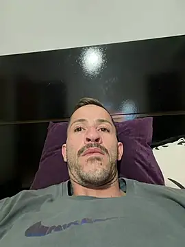 Lucasjandre online show from 07-13-26, 10:42