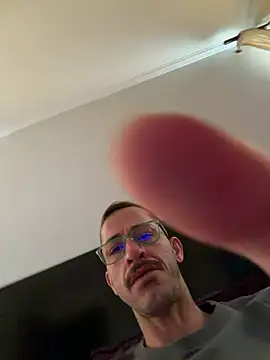Lucasjandre online show from 07-31-26, 10:58
