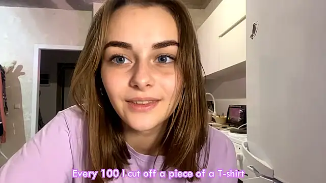 Snapshot of GeralynChiszar chatting on 11-30-25, 09:26 GeralynChiszar online show from 11-30-25, 09:26