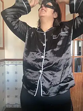 Lexxxie hott online show from 11-16-25, 04:34