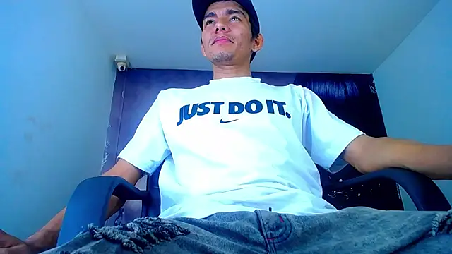 DOMINIT HOTS7 online show from 11-11-25, 01:55