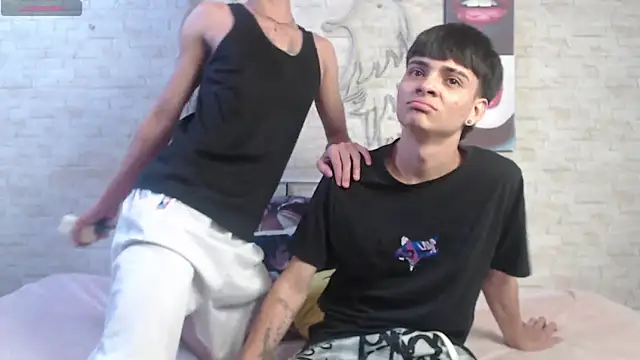 axel milo kairo and noa online show from 02-09-26, 09:24