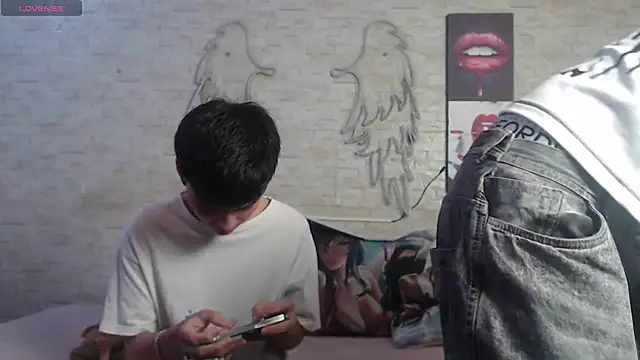 axel milo kairo and noa online show from 01-10-26, 07:42