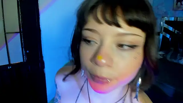 Anny-Bunny  online show from 11-13-25, 09:51