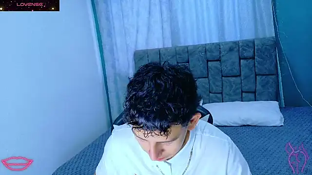 FelipeGonzalezz online show from 01-12-26, 12:34