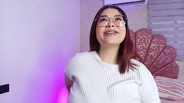 mia fontana  online show from 12-04-25, 12:04