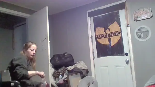 sexxxilexxxi44 online show from 02-15-26, 04:24