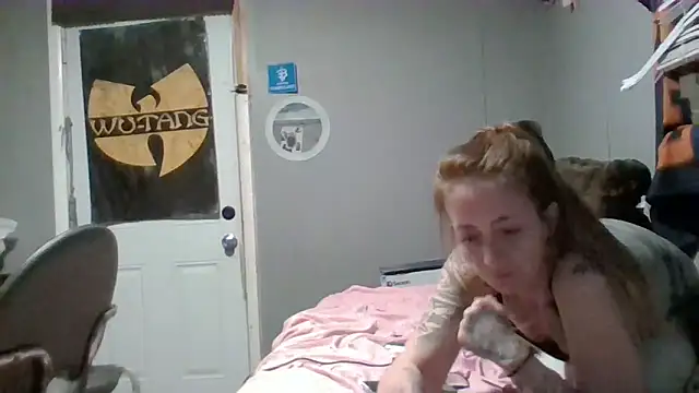 sexxxilexxxi44 online show from 02-12-26, 01:11