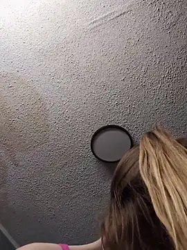 sexxxilexxxi44 online show from 12-05-25, 12:54