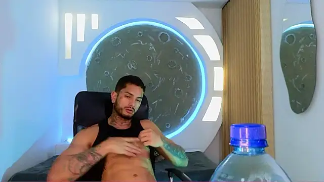 Snapshot of Alanrodgers chatting on 01-17-26, 11:14 Alanrodgers online show from 01-17-26, 11:14