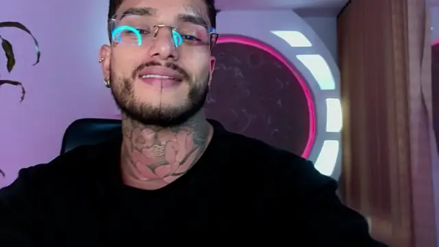 Alanrodgers online show from 12-22-25, 03:01