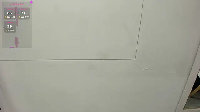 Snapshot of MIss__sammy_ chatting on 12-15-25, 11:27 MIss sammy online show from 12-15-25, 11:27