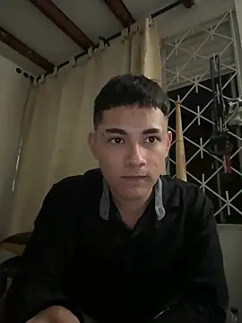 Snapshot of Santiagooo1233 chatting on 02-15-26, 03:07 Santiagooo1233 online show from 02-15-26, 03:07