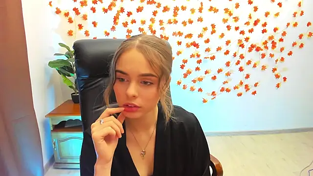 AlicaLOVEalisa777 online show from 01-11-26, 02:13