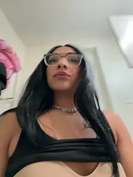 Ashleythelatina online show from 11-29-25, 10:32