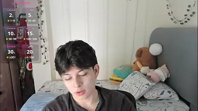 Felix kitty online show from 02-17-26, 06:49