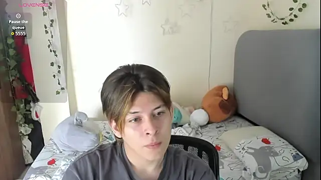 Felix kitty online show from 11-15-25, 06:56