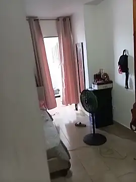 MAX Jhonnson online show from 11-22-25, 06:18