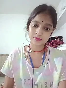 Snapshot of Mohnicute chatting on 05-18-26, 08:57 Mohnicute online show from 05-18-26, 08:57