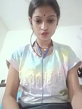 Mohnicute online show from 06-16-26, 07:36