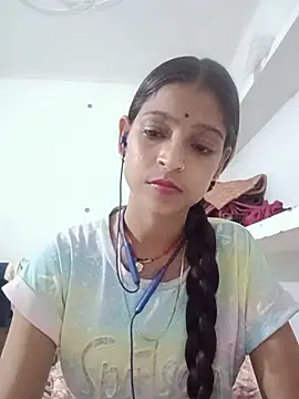 Mohnicute online show from 07-16-26, 06:49