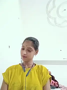 Mohnicute online show from 07-22-26, 07:05