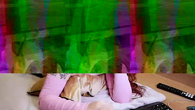 Snapshot of BellaBlush03 chatting on 12-20-25, 12:24 BellaBlush03 online show from 12-20-25, 12:24