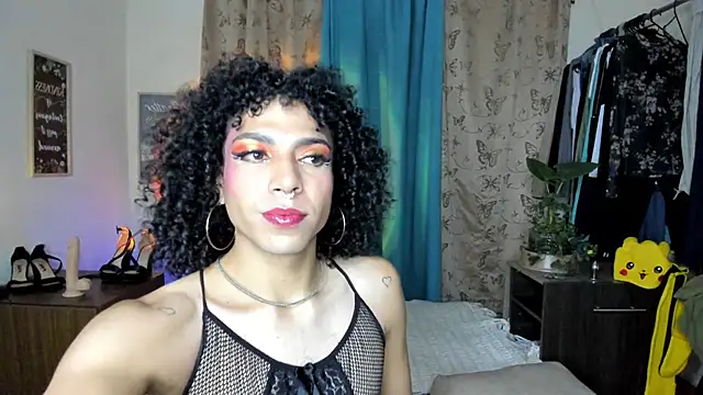 Snapshot of Angel_White25 chatting on 04-29-26, 12:48 Angel White25 online show from 04-29-26, 12:48
