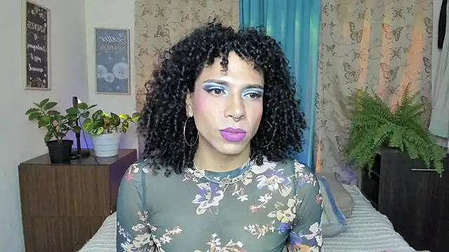 Angel White25 online show from 11-27-25, 10:32