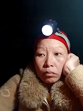 girl-hot2x online show from 02-14-26, 12:16