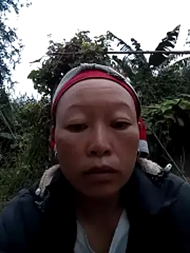 girl-hot2x online show from 12-02-25, 11:39