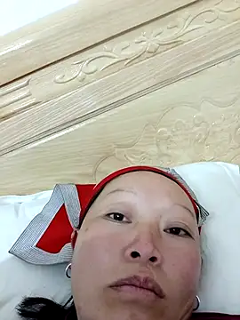 girl-hot2x online show from 02-08-26, 02:37