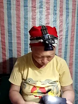 girl-hot2x online show from 04-13-26, 01:15