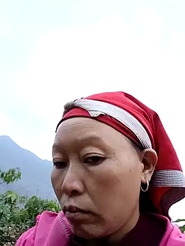 girl-hot2x online show from 12-20-25, 10:07