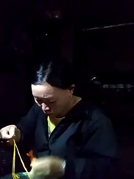 girl-hot2x online show from 11-13-25, 12:36