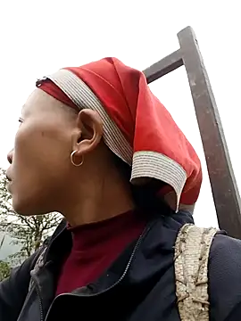 girl-hot2x online show from 12-18-25, 01:11